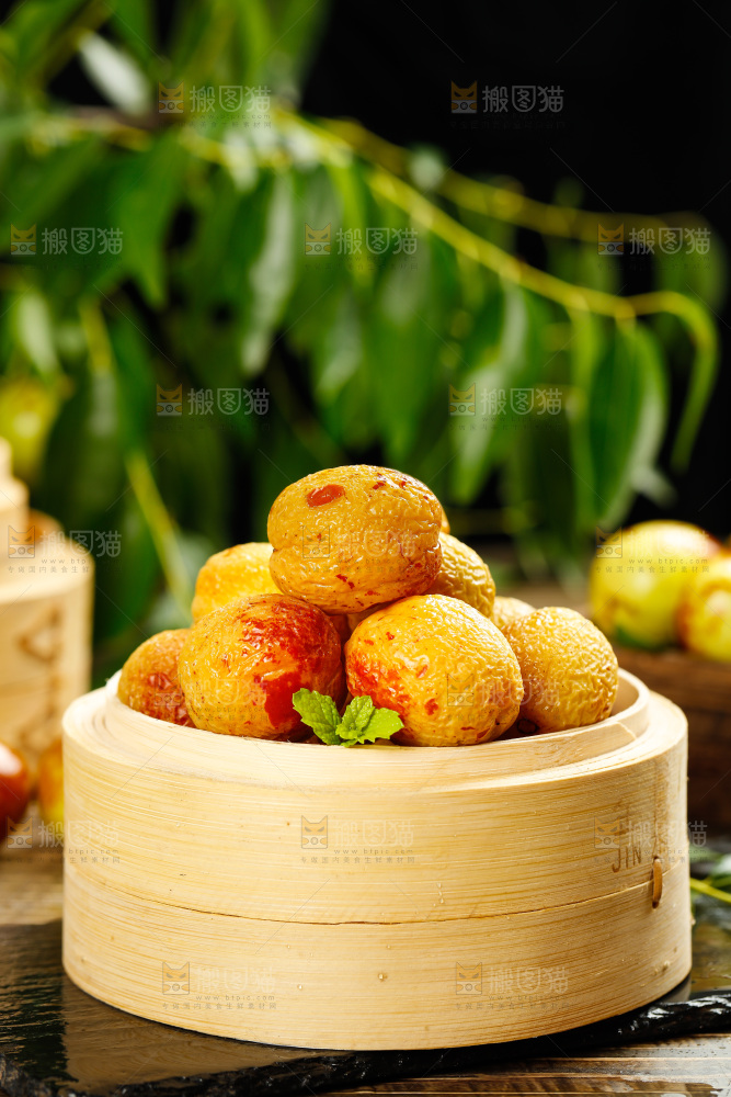 蒸笼里的蒸冬枣