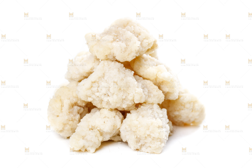 白底上的盐酥鸡