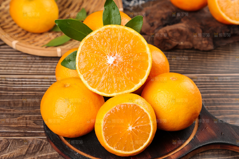 木板上的爱媛果冻橙