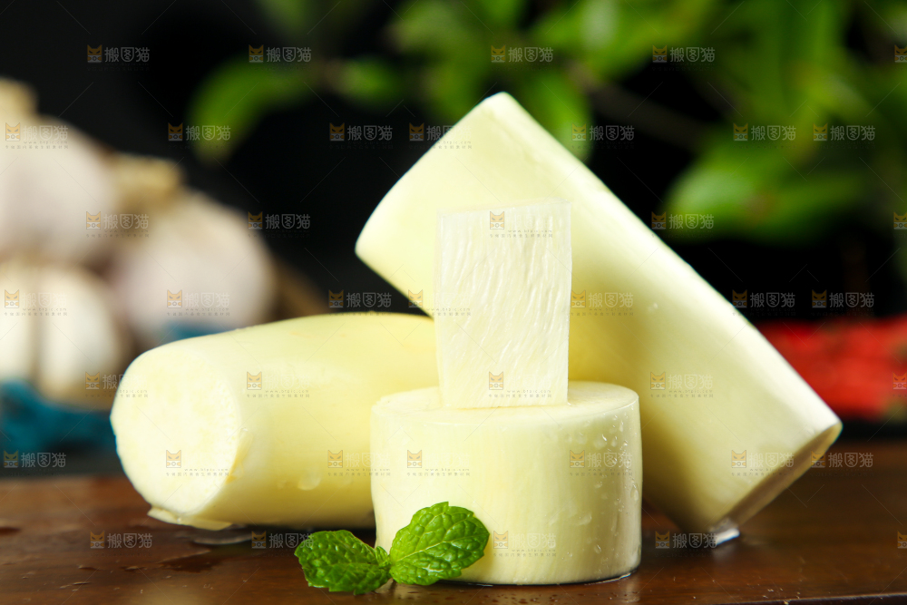 深木底上的茭儿菜菰