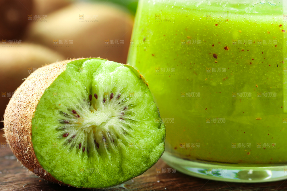 木底上的奇异果