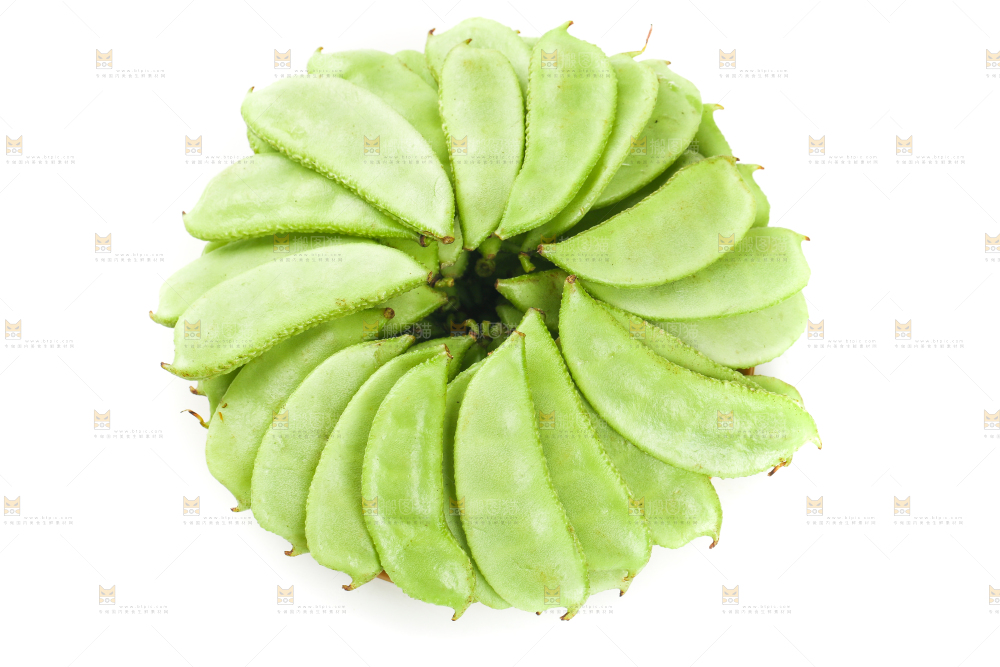 碟子里装着扁豆