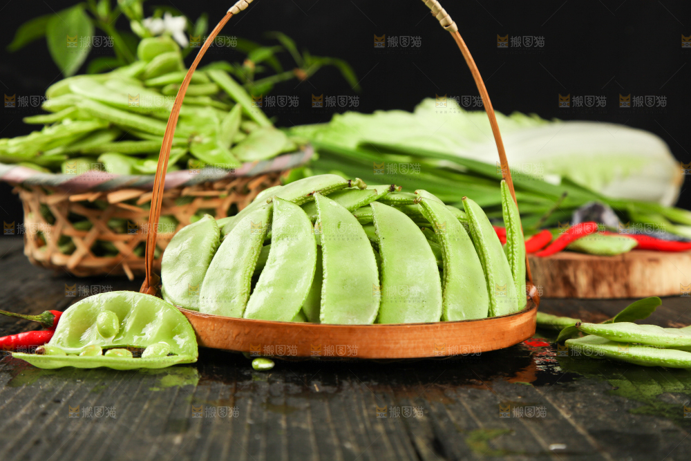 篮子里装着扁豆