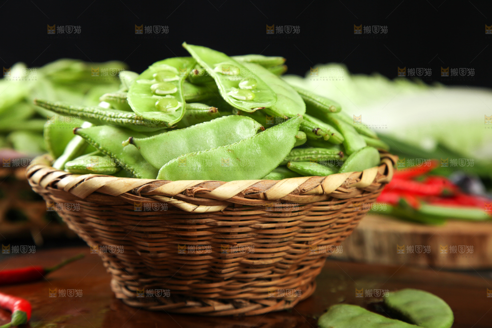 篮子里装着扁豆