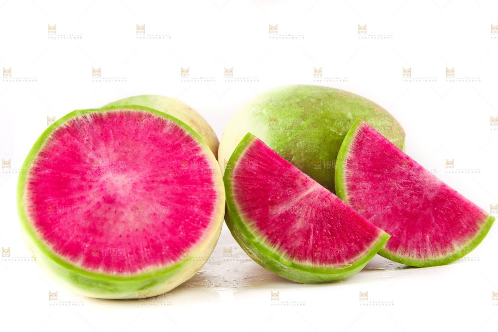 白底上的心里美萝卜