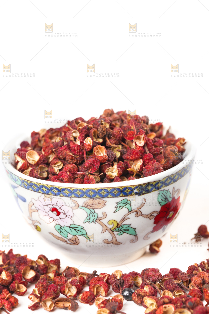 白底上的红花椒