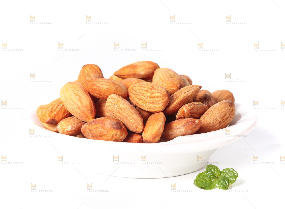 白底上的巴旦木