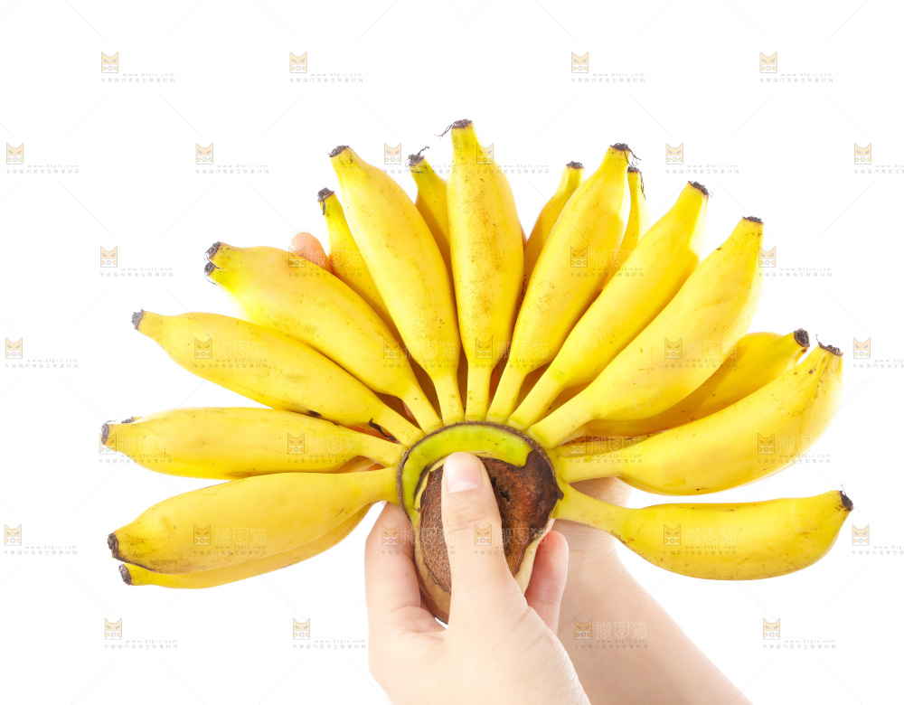 手里拿着小米蕉