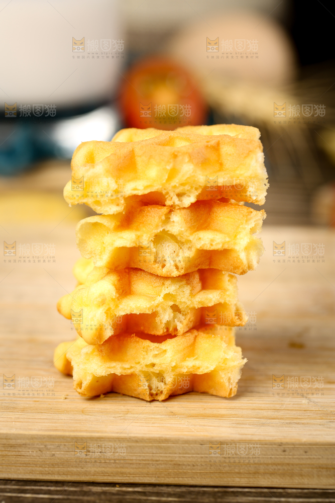 木底上的华夫饼