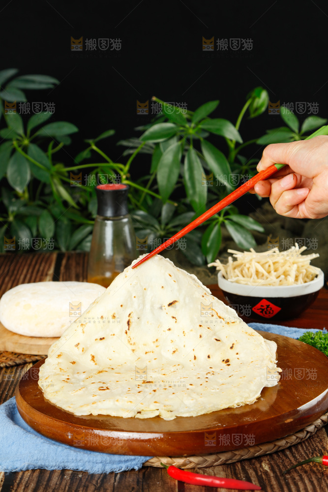 木底上的煎饼