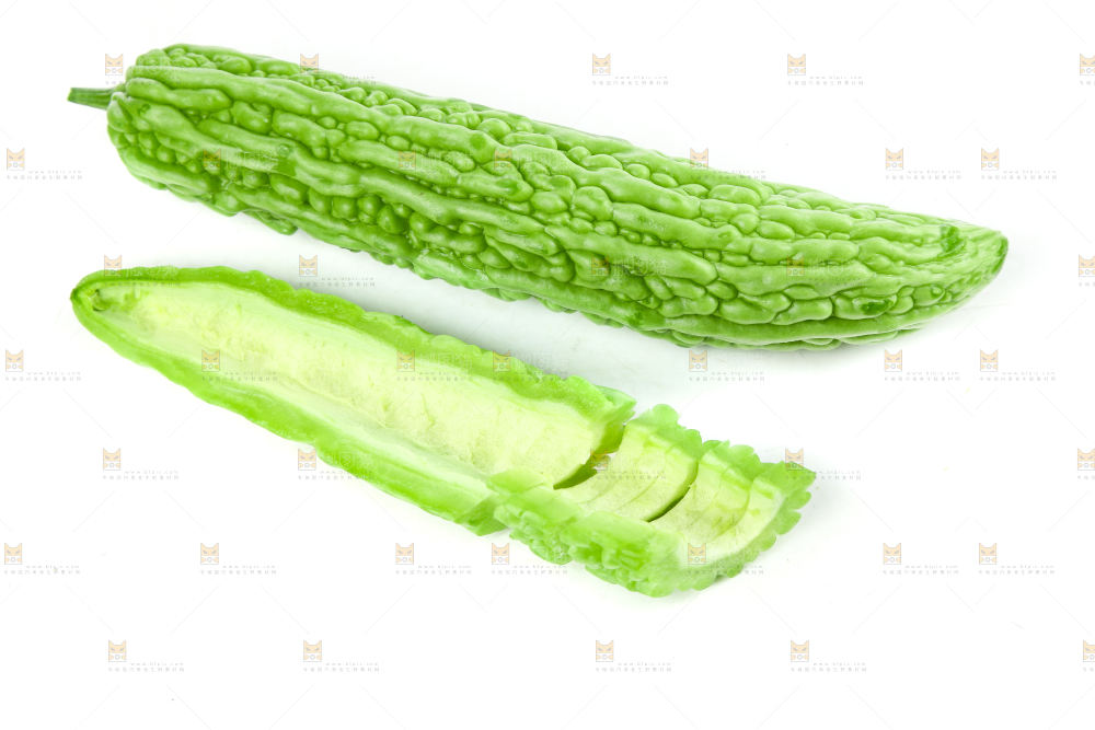 白底上摆放着凉瓜