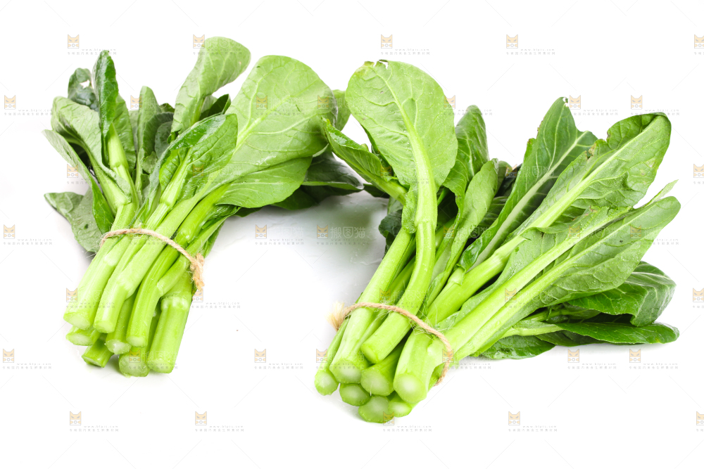 白底上放着菜苔
