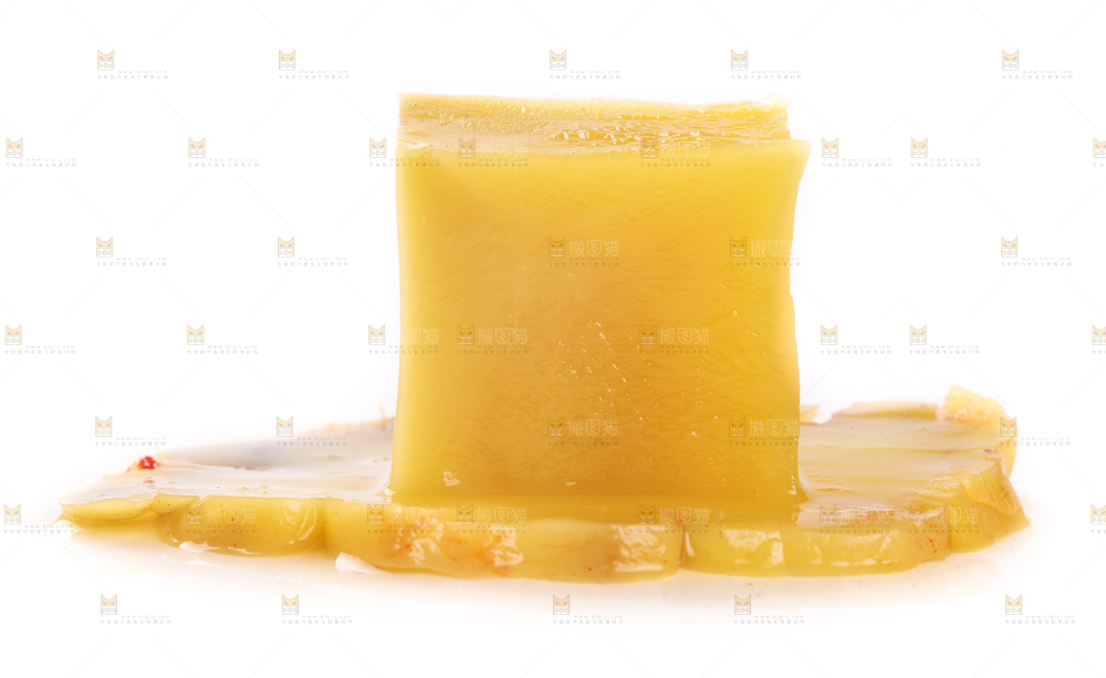 白底上的榨菜头