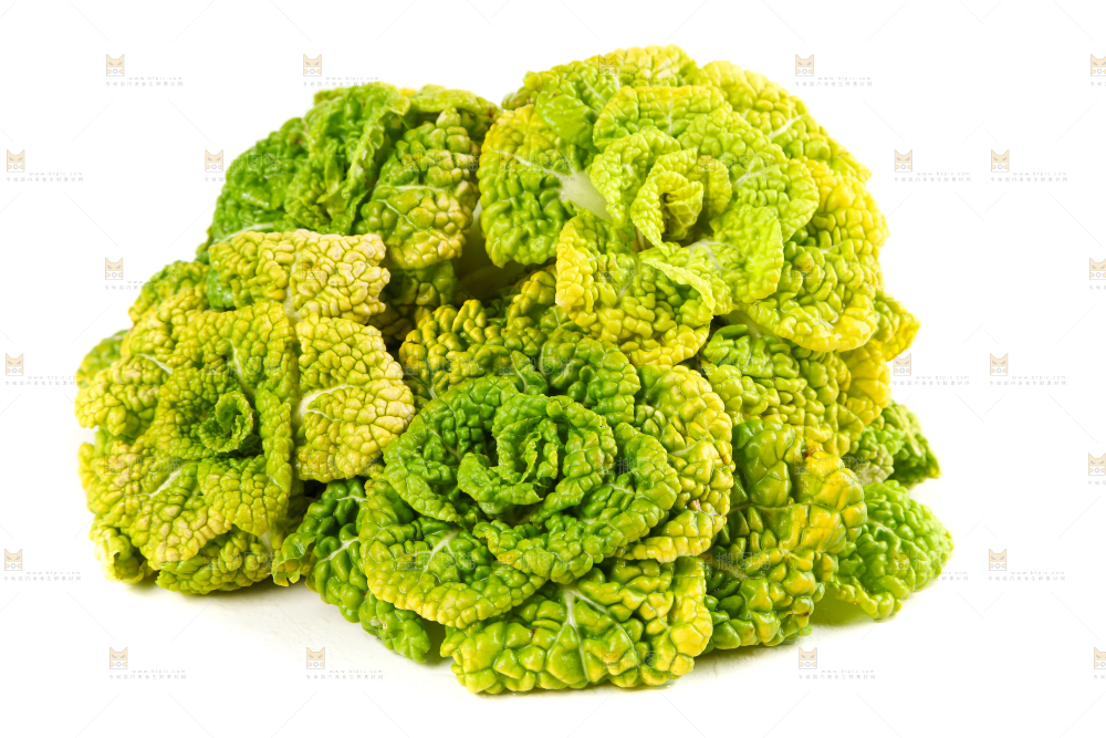 白底上摆放着黄心白菜