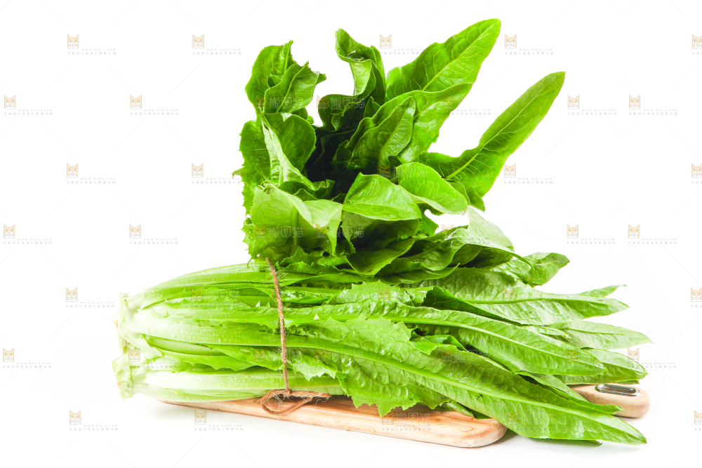 木板上放着油麦菜