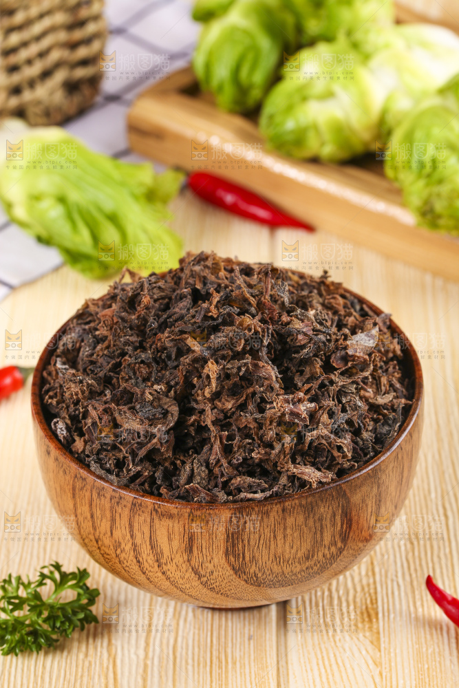 木板上放着绍兴梅干菜