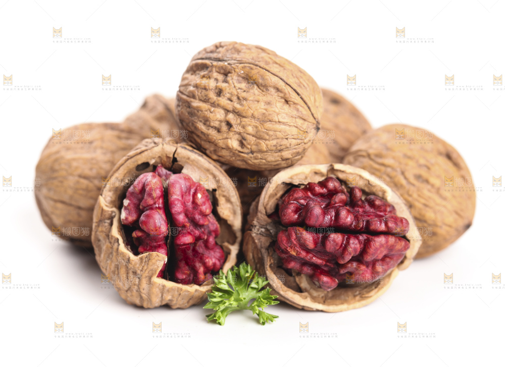 白底上的红仁核桃