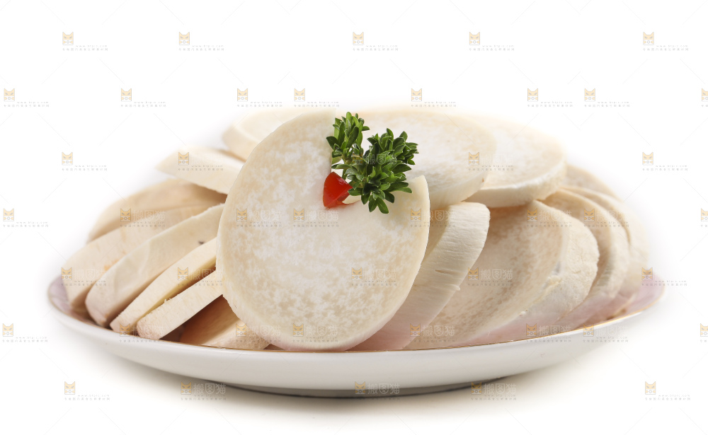 白底上放着大鸡腿菇