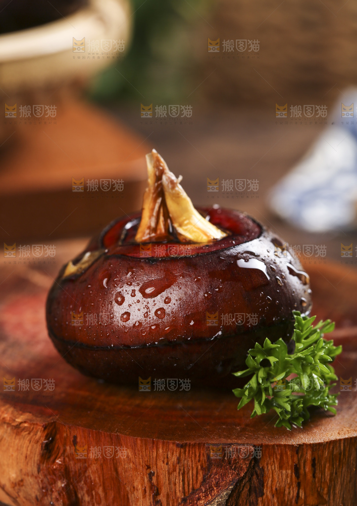 木板上放着广西马蹄