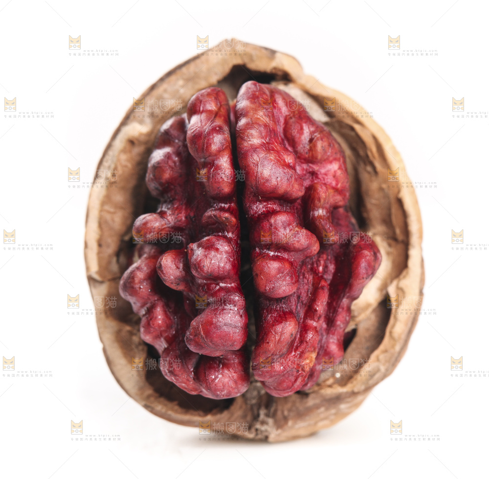 白底上的红仁核桃