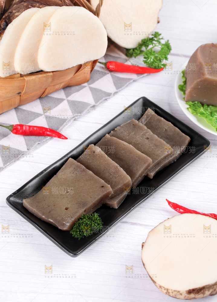 浅底上的手工魔芋豆腐