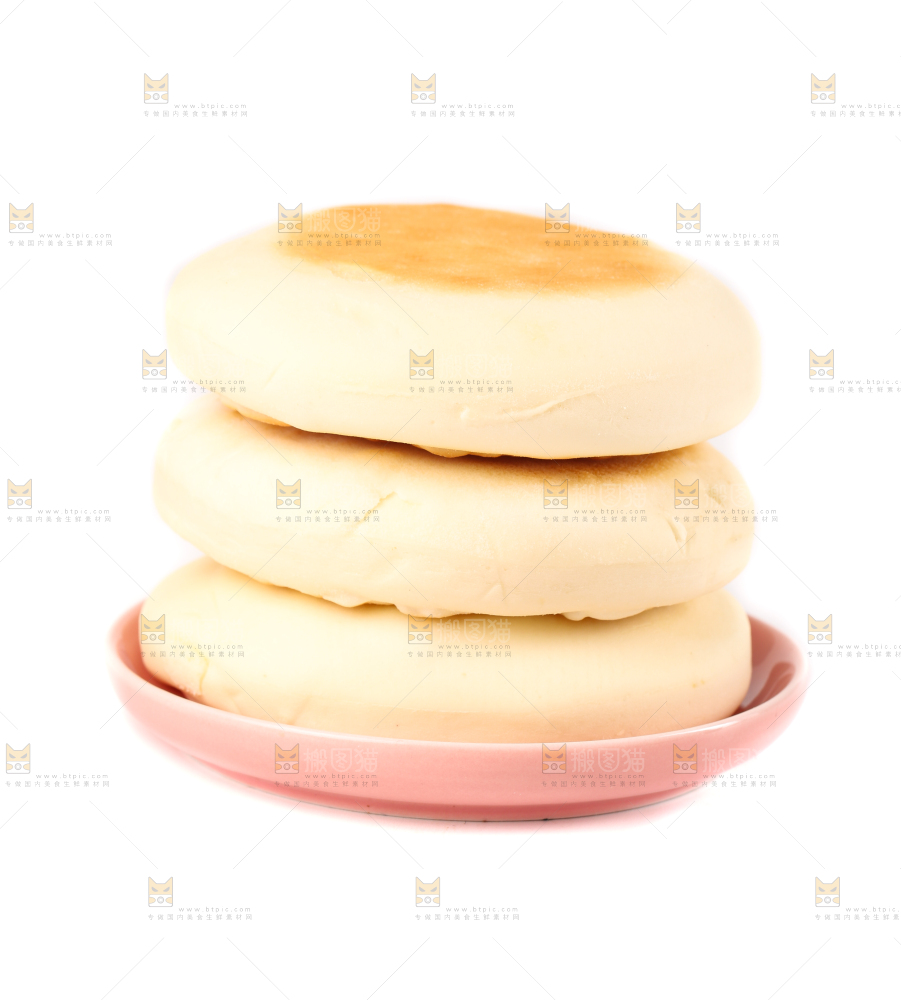 盘子里装着奶香饼