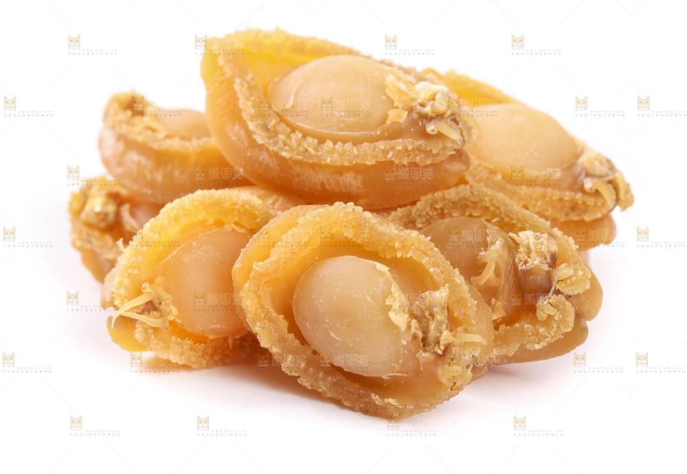 白底上的淡晒鲍鱼干