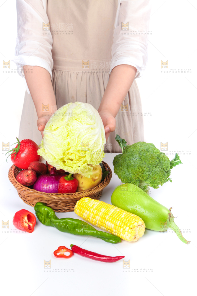 手拿大白菜