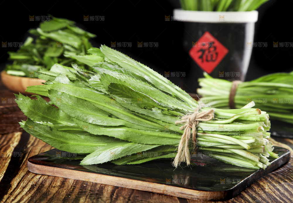 木底上的云南大香菜