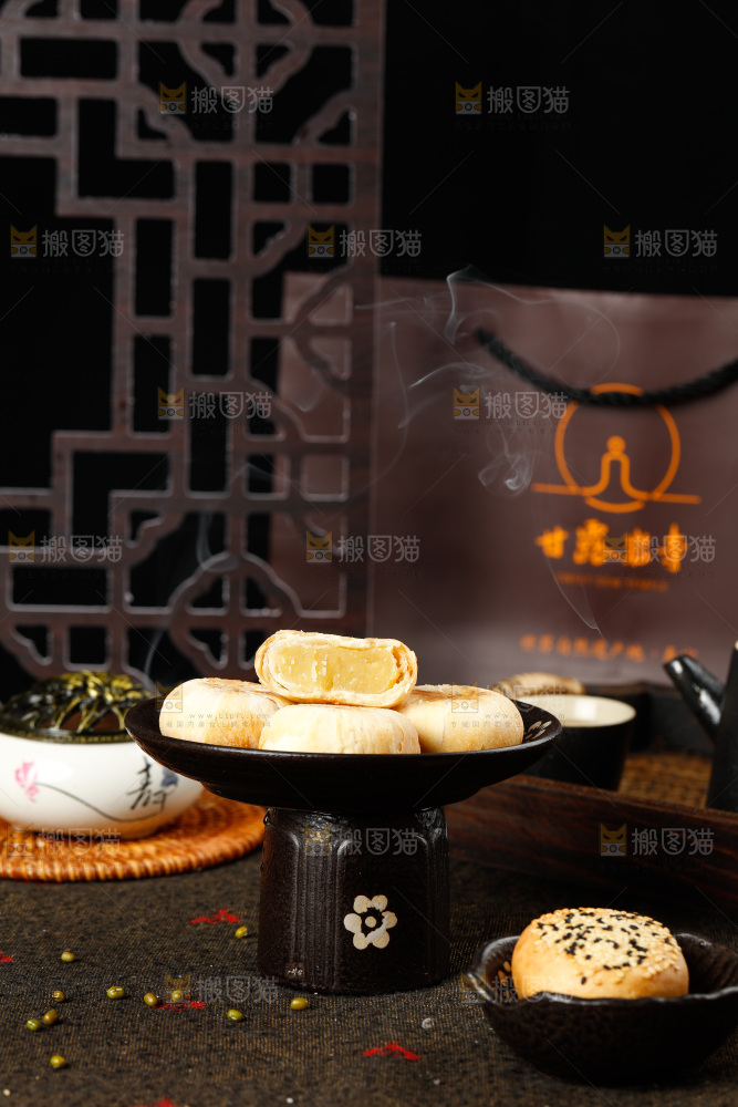 深底上的酥饼