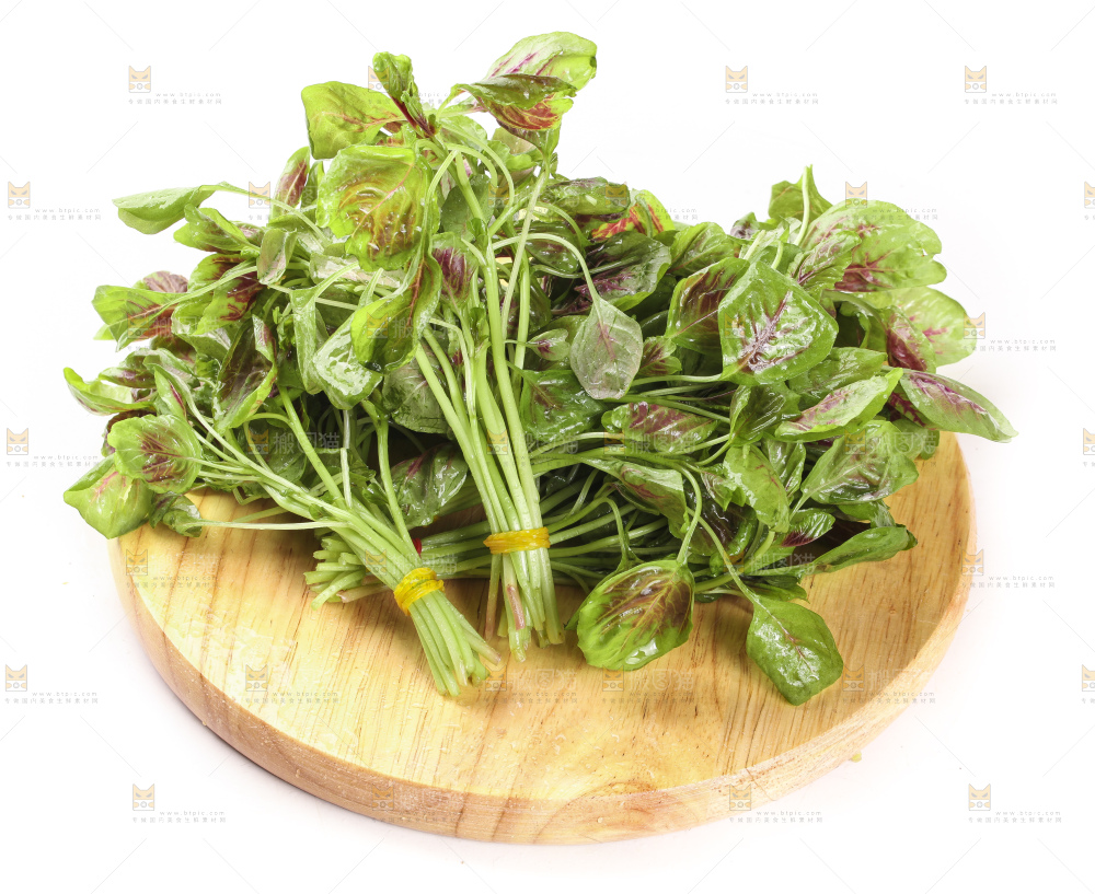 木底上的红苋菜