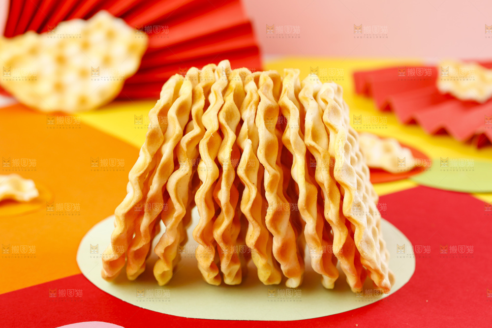 彩底上放着石头饼