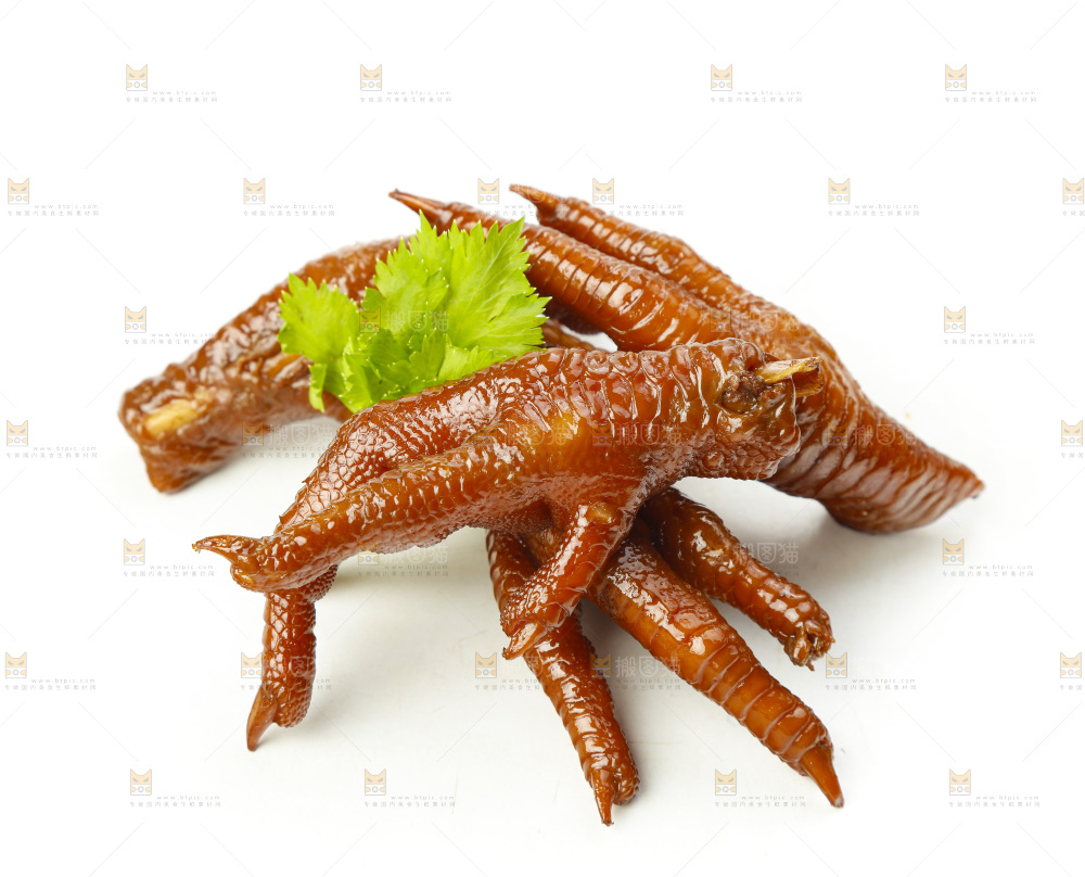 白底上的秘制鸡爪