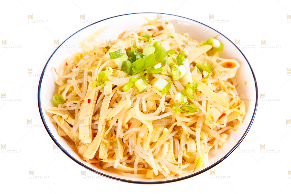 白底上放着一碗豆芽炒千张