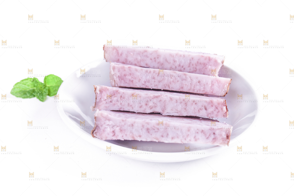 白底上摆放着广西荔浦芋头