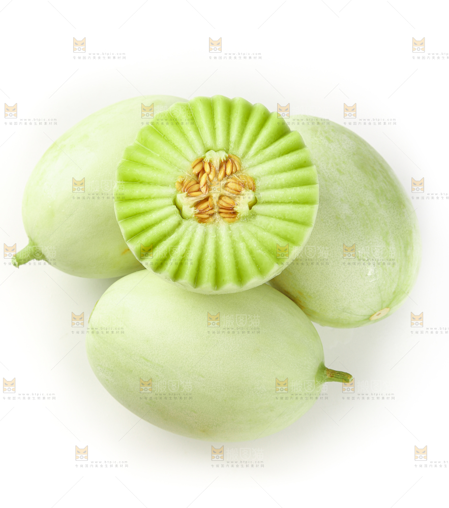 白底上摆放着南汇玉菇甜瓜