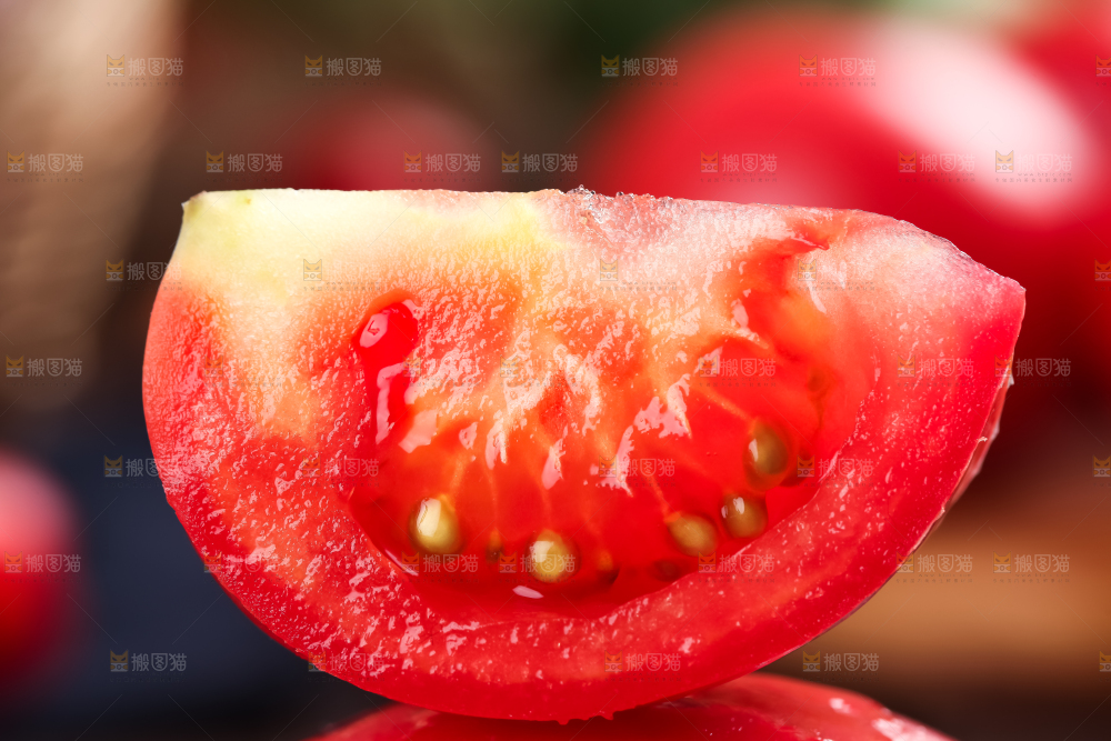 深底上的大番茄