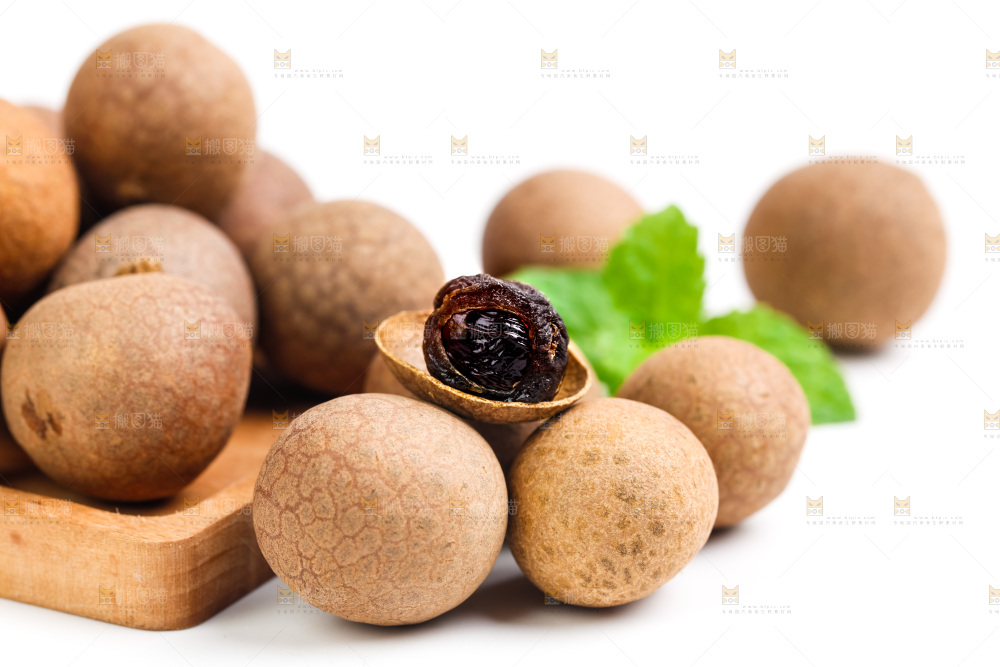白底上的桂圆