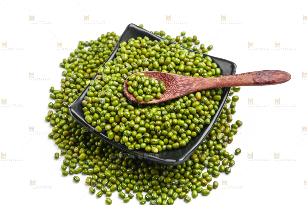白底上的绿豆