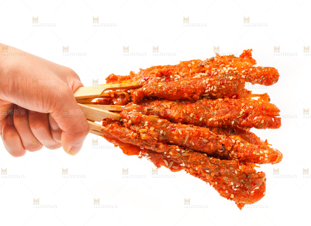 手拿肉串