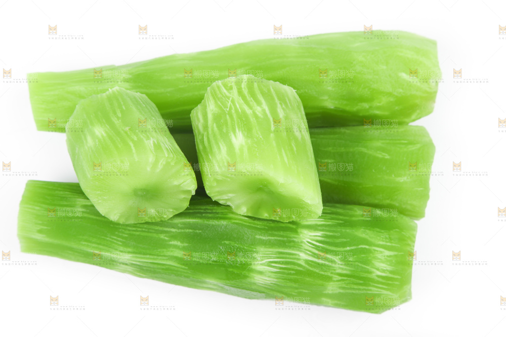 白底上摆放着莴苣