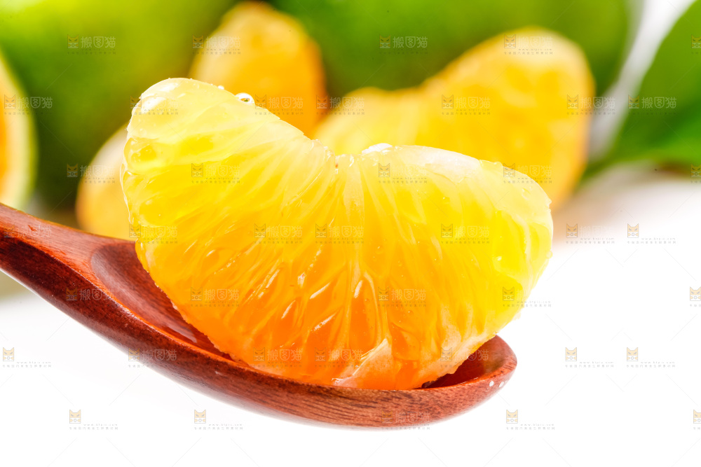 白底上的云南蜜橘