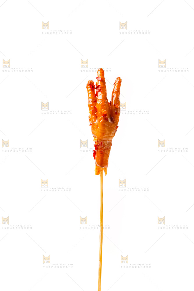 白底上的鸡爪串