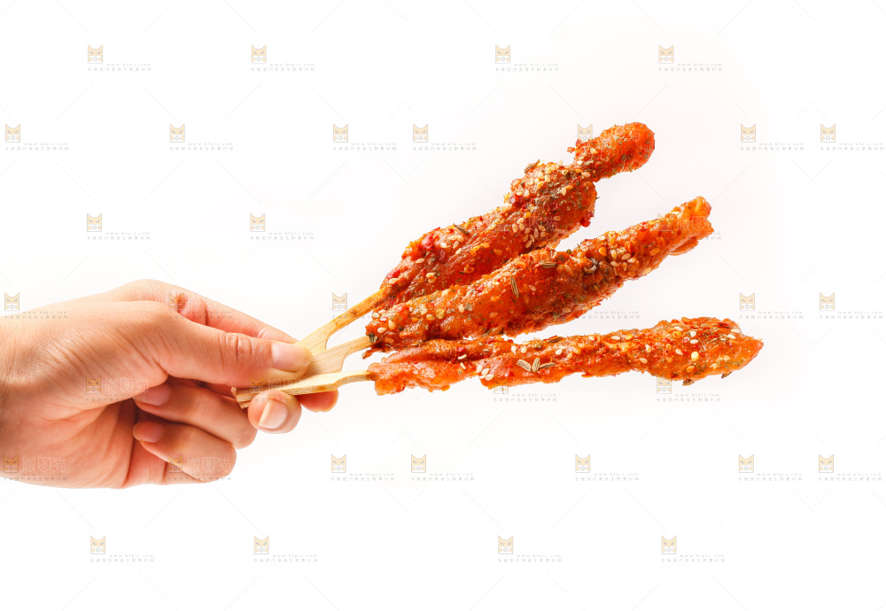 手拿肉串