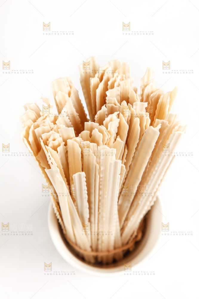 白底上的挂面
