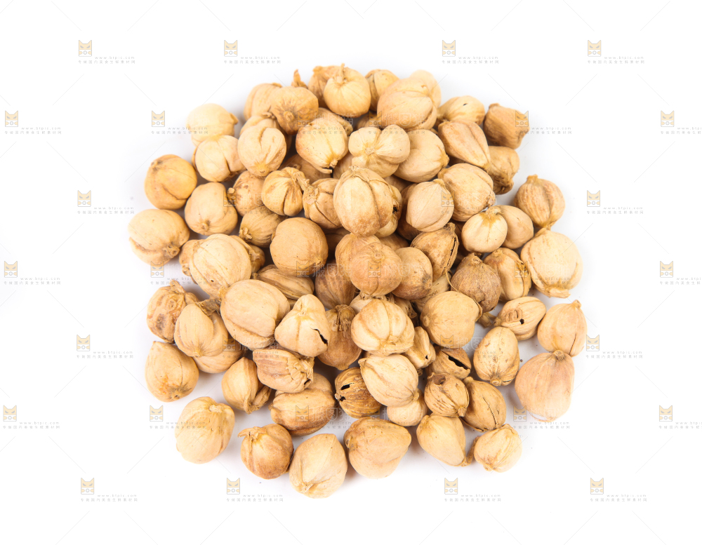白底上一堆白豆蔻