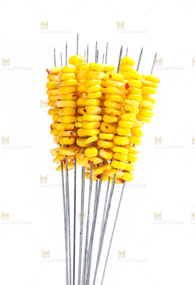 白底上的玉米串
