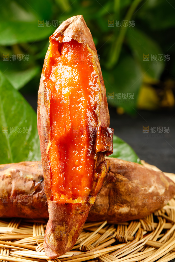 深底上的烤红薯