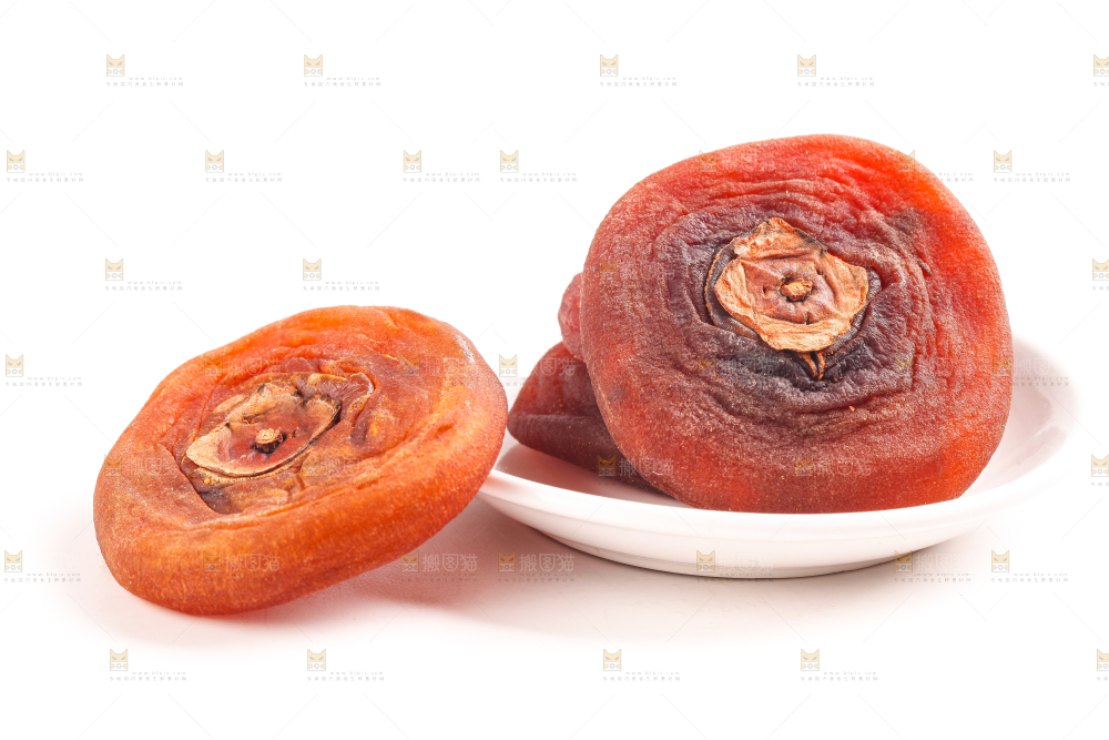 白底上放着柿饼
