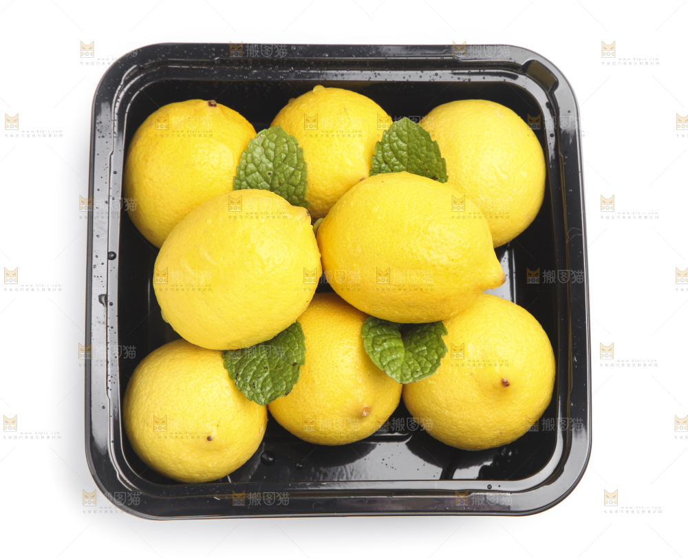 盒子里装着黄柠檬